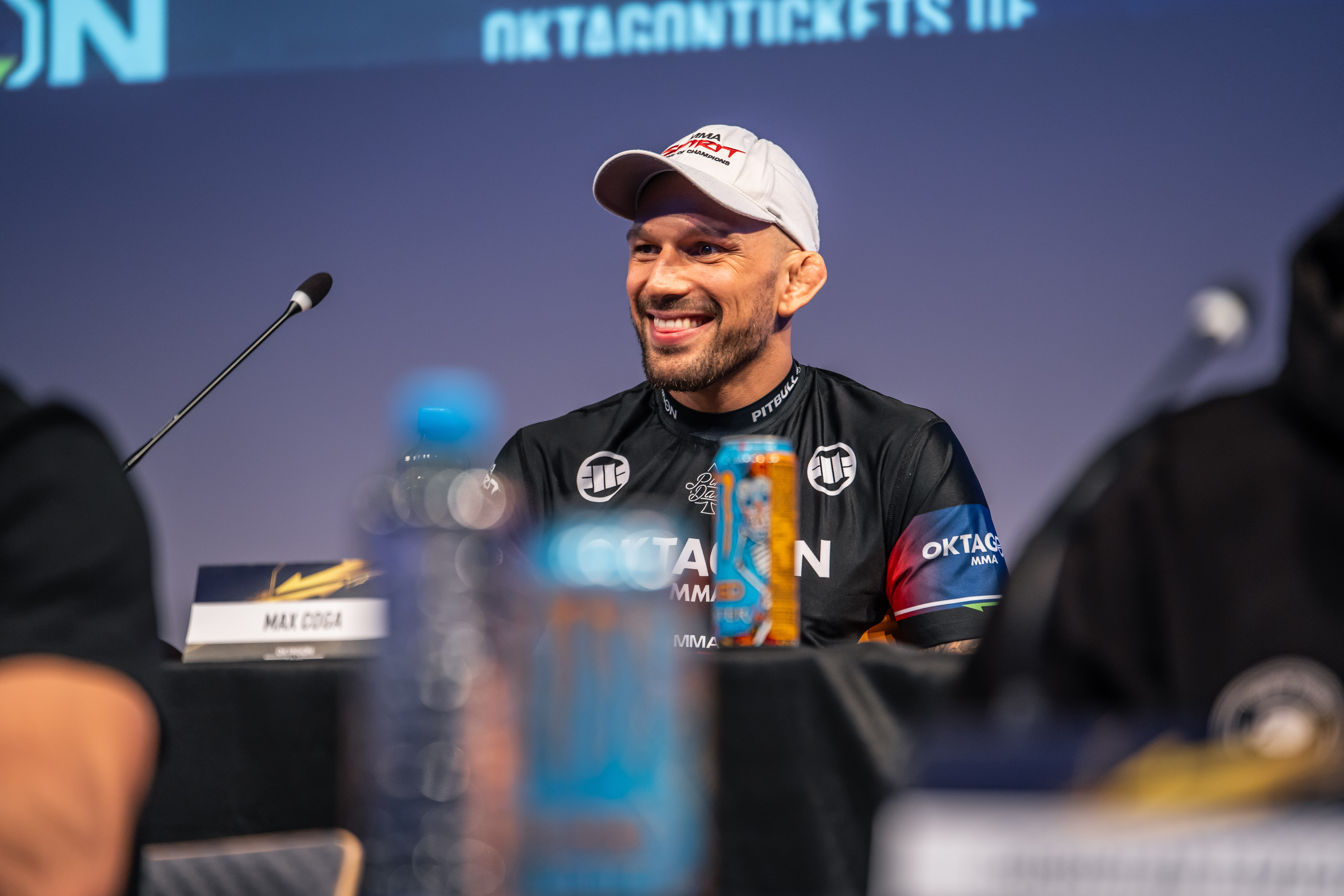 MAX COGA GIBT EIN UPDATE ZUM STADION
